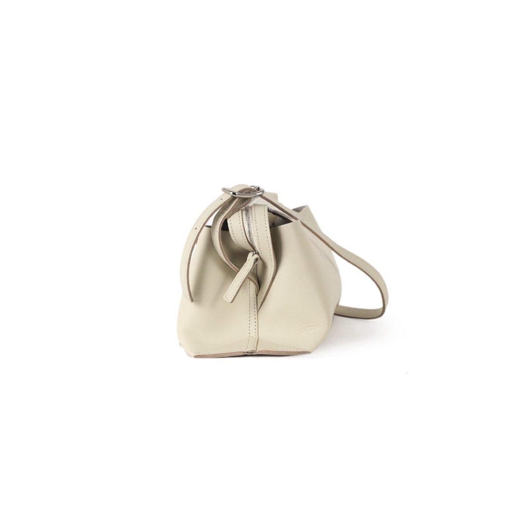 marrow ショルダーバッグ MARROW ショルダーバッグ バッグ 「MARROW/(マロー)」BENT POUCH