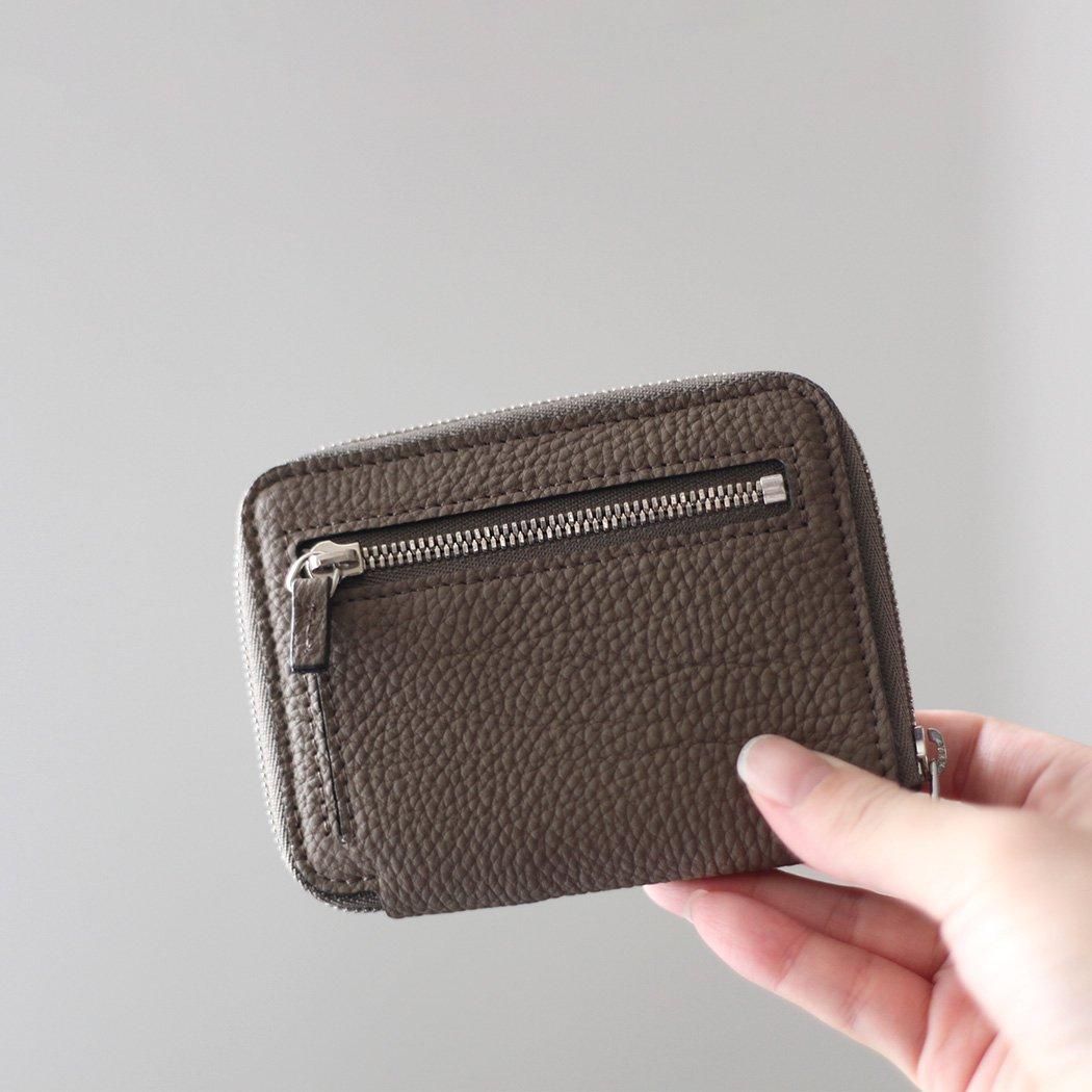 ✨未使用級✨イッチ　CRISTY SLIM COMPACT WLT　シボ革 コンパクト財布｜CRISTY SLIM COMPACT WLT｜ITTI（イッチ）公式