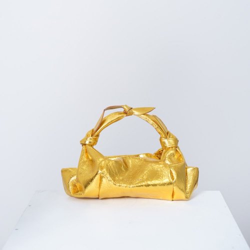 MARROW (ޥ) / MA-AC5103 / METALLIC FUROSHIKI ϥɥ Хå - YELLOW GOLD <img class='new_mark_img2' src='https://img.shop-pro.jp/img/new/icons7.gif' style='border:none;display:inline;margin:0px;padding:0px;width:auto;' />