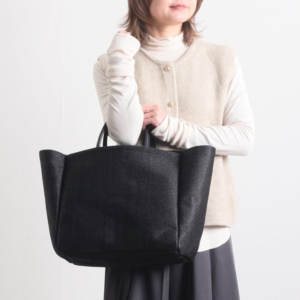 新品・未使用　MARROW curve tote bag マロウ 新品・未使用 MARROW curve tote bag マロウ - メルカリ