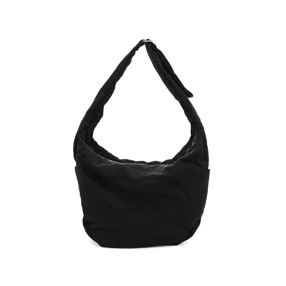 ITTI ANNIE PUFFER BIG MOON BAG / 黒 ITTI (イッチ) / ANNIE PUFFER BIG MOON BAG / CERATO BRIGHT