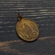 聖ベネディクトの聖品 - メダイ・ロザリオ・十字架・センター 聖ベネディクトの聖品 - メダイ・ロザリオ・十字架・センター