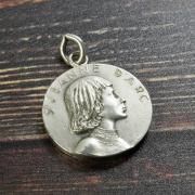 ジャンヌ・ダルクの聖品 - メダイ・ロザリオ・十字架・センター