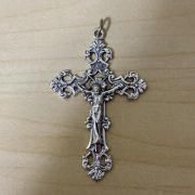 【訳あり】百合の紋章 クロス ペンダント 十字架 イタリア製<img class='new_mark_img2' src='https://img.shop-pro.jp/img/new/icons41.gif' style='border:none;display:inline;margin:0px;padding:0px;width:auto;' />