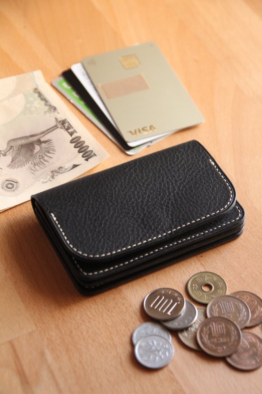 ジャバラコンパクト財布(ブラック)　ミネルバボックス　アンティークミシン縫い