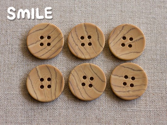 ボタン 木調ボタンベージュ 23mm 6個 ニット生地の通販 Smile