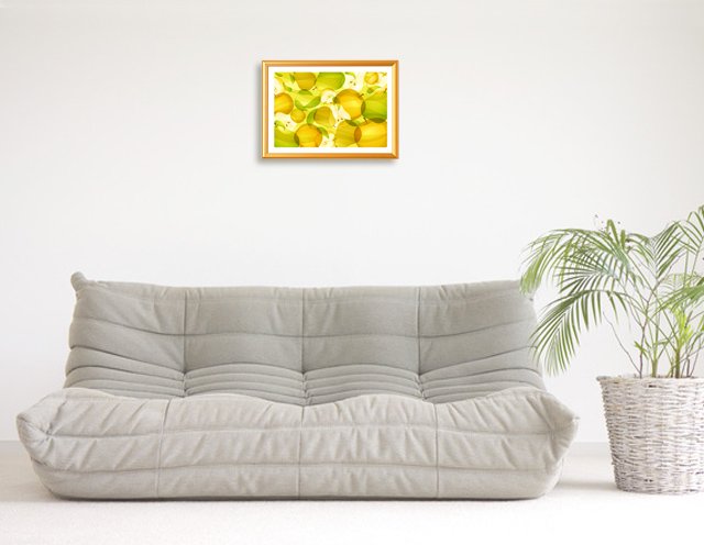インテリア、リビングルームに梨＆ラフランスの風水画を飾ったイメージ