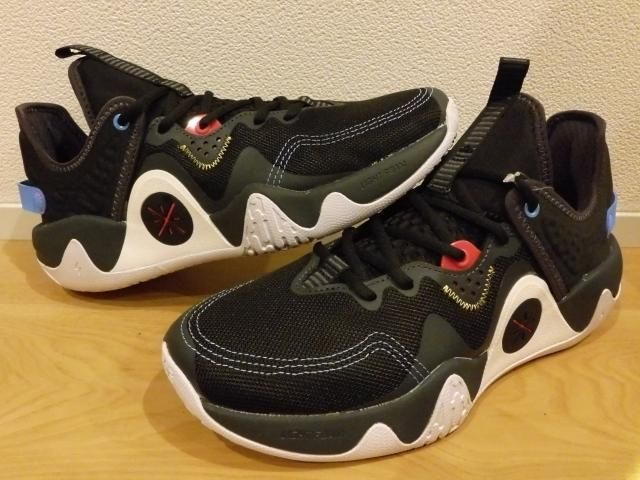 ディアンジェロ ラッセル 専用モデル ICE (コールド ブラッド) 黒