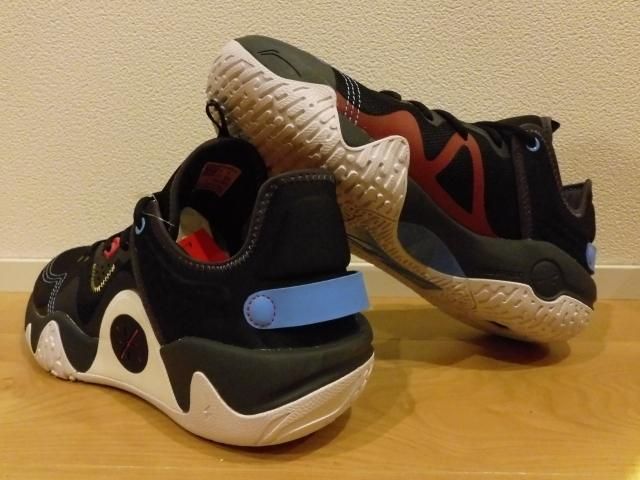 ディアンジェロ ラッセル 専用モデル ICE (コールド ブラッド) 黒