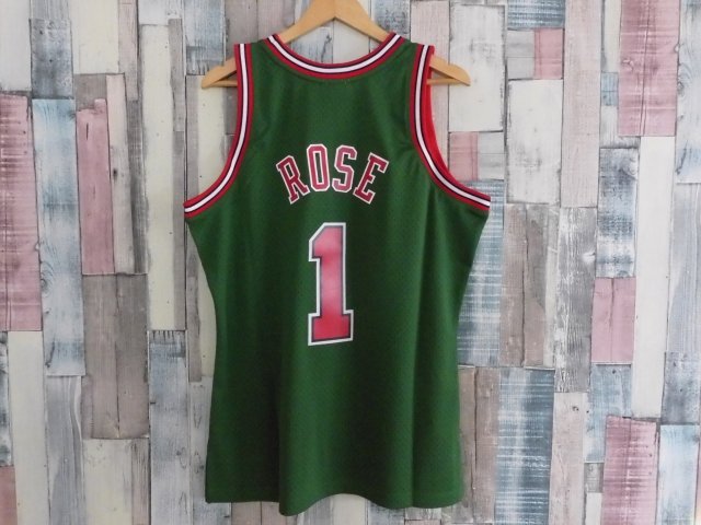 179枚限定緑 Jersey 19 Panini Derrick Rose デリック・ローズ NBA 実使用 ユニフォーム バスケ シカゴ ブルズ Bulls Pistons MVP All-star