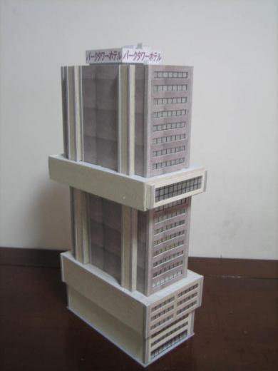 高層ビル１３ - ジオワールド 鉄道模型用オリジナルストラクチャー （建物）・組立式ジオラマレイアウト、展示用特注ジオラマ製作、大型特注ジオラマレイアウト製作店
