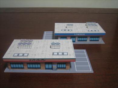 コンビニ（２点セット） - ジオワールド　 鉄道模型用オリジナルストラクチャー（建物）・組立式ジオラマレイアウト、展示用特注ジオラマ製作、大型特注ジオラマレイアウト製作店