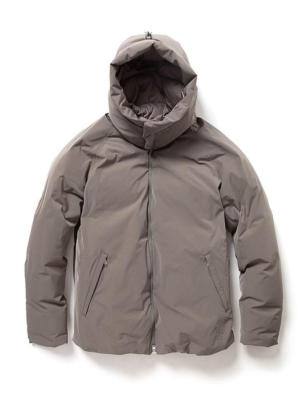 ノンネイティブ　ダウン　ブルゾン　NONNATIVE  DOWN JACKET拘り抜いた逸品という感じです