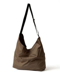 hobo/ۡܡ/2025/PACKABLE AZUMA SHOULDER BAG M POLY RIPSTOP(OLIVE)/Хåξʲ