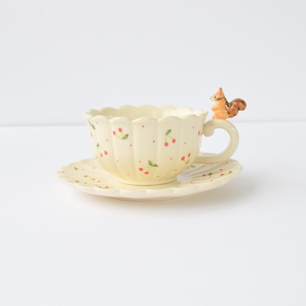 Sugar Poppo リスさくらんぼ フリルティーカップ＆ソーサー