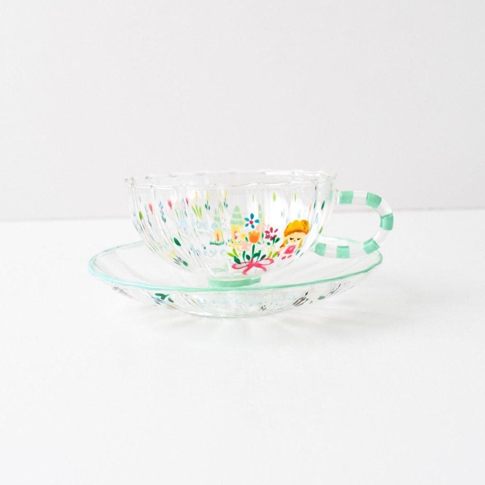 hina-hiyoです 絵付け器🎨hina hiyo club👭🇯🇵Nami Tanigawa (@hinahiyo._