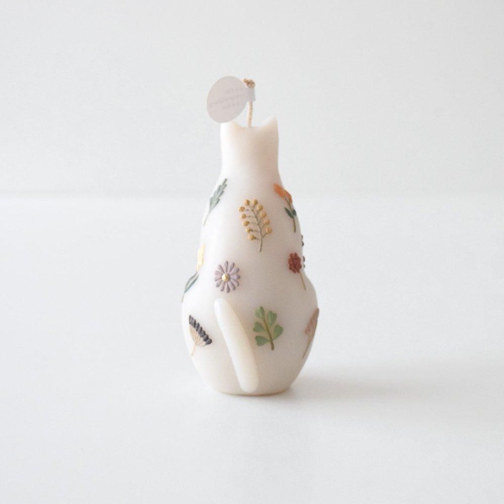anchi embroidery candle  ǭ C
