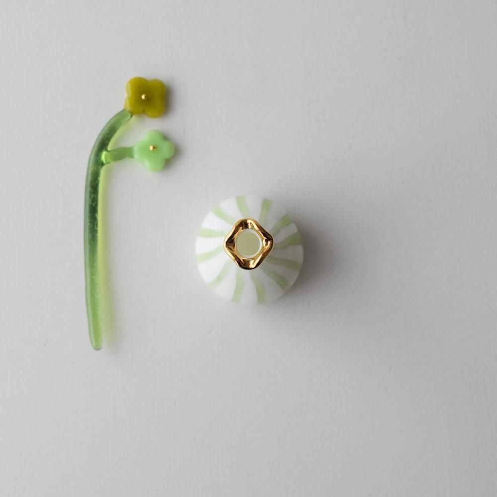 <img class='new_mark_img1' src='https://img.shop-pro.jp/img/new/icons1.gif' style='border:none;display:inline;margin:0px;padding:0px;width:auto;' />ManiManiMoon  Flower vaseȤ֤Υå  2506-9