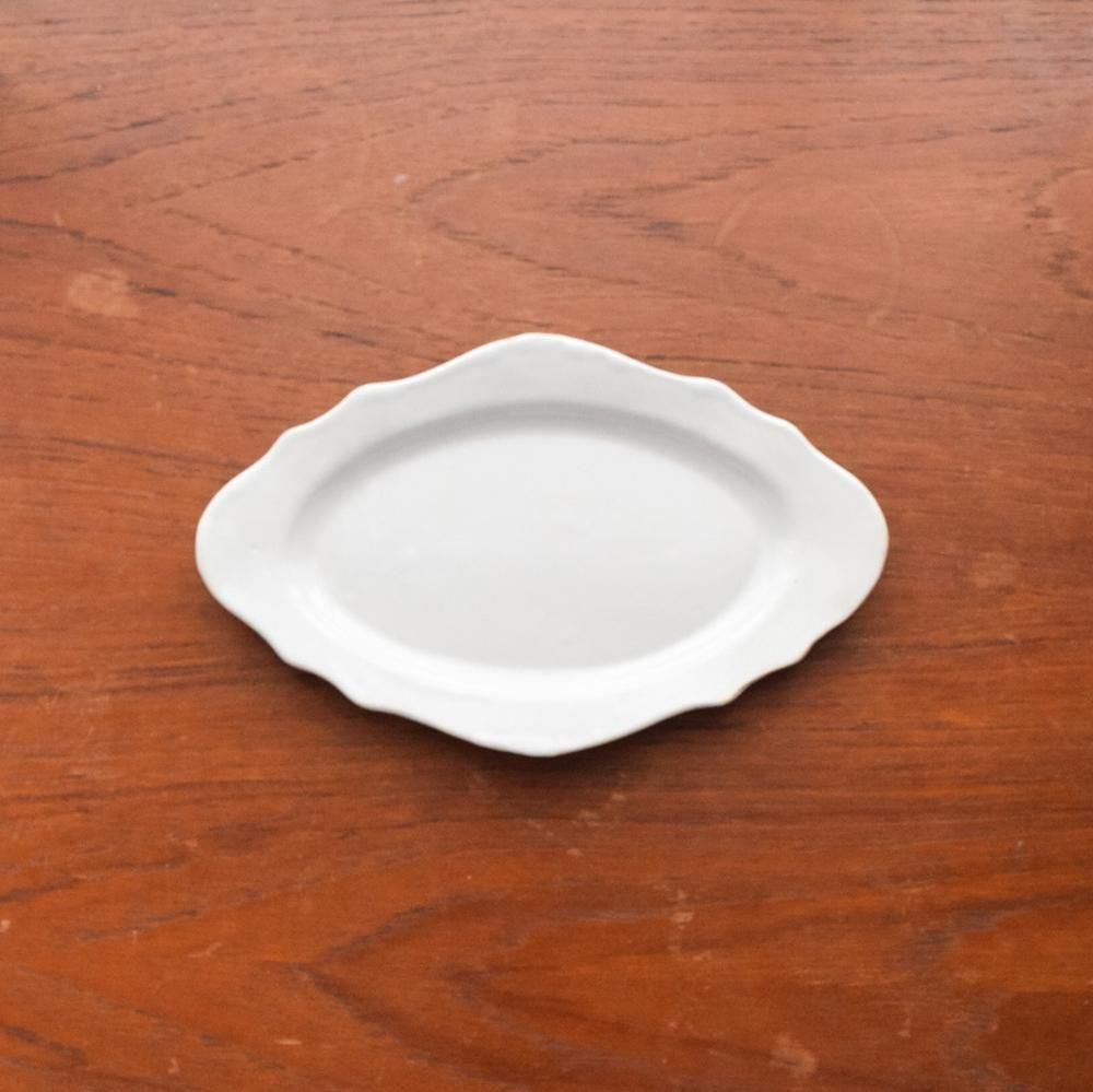 <img class='new_mark_img1' src='https://img.shop-pro.jp/img/new/icons1.gif' style='border:none;display:inline;margin:0px;padding:0px;width:auto;' />cocorobiyori  rim M white