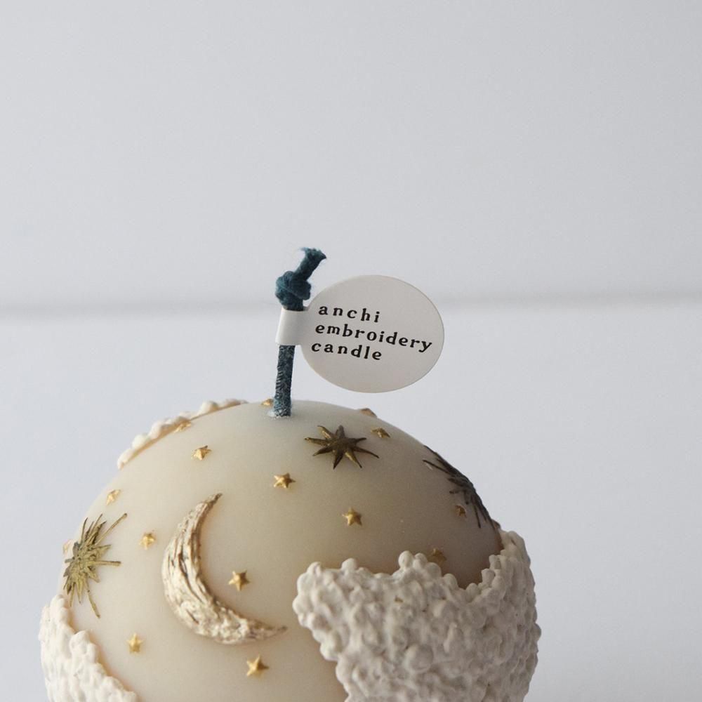 <img class='new_mark_img1' src='https://img.shop-pro.jp/img/new/icons1.gif' style='border:none;display:inline;margin:0px;padding:0px;width:auto;' />anchi embroidery candle   2511-3
