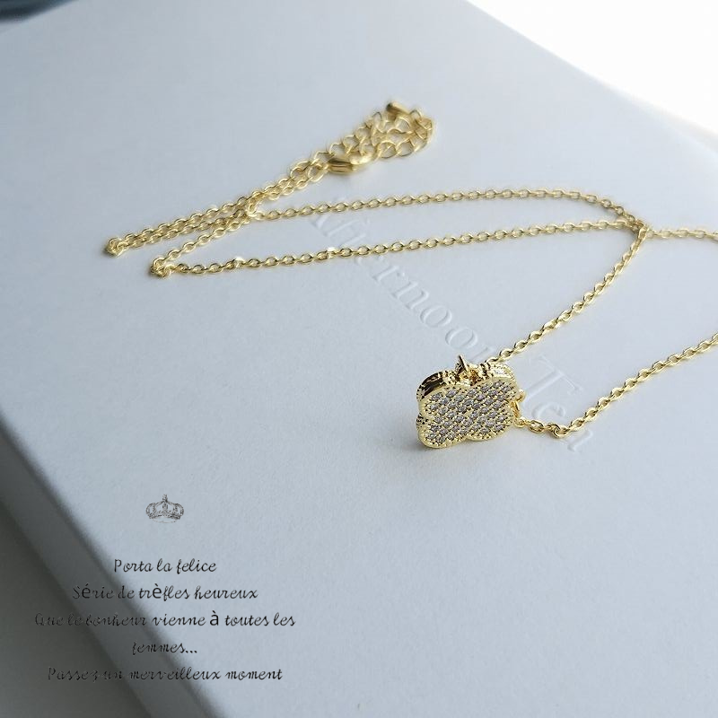 ゴールドネックレス ジルコニウム クローバー FELICITE CZジルコニア クローバーネックレス | ダイヤモンドの輝き