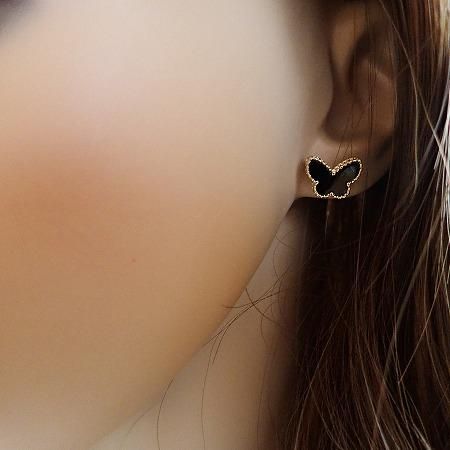 オニキス パピヨン ピアス|イヤリング - Porta la felice オニキス パピヨン ピアス|イヤリング - Porta la felice