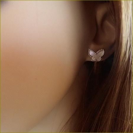 最終値下げ！✨パピヨン マザーオブパール ピアス✨