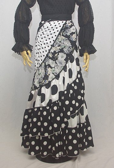 ティアードラップスカート レース飾り付き　ホワイト&ブラック - オリジナル フラメンコ衣装「12DOCE del FLAMENCO  ドセデルフラメンコ」