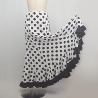 ファルダ・スカート - フラメンコ衣装のお求めは低価格販売の12DOCE