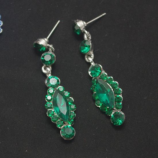 全9色 クリスタルピアス - オリジナル フラメンコ衣装「12DOCE