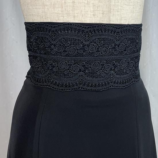 ハイウエストファルダ 7段レースコンビフリル ブラック フック