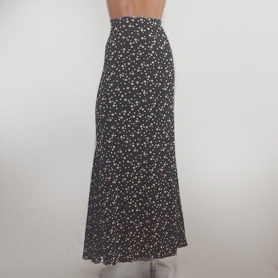 [新品•特価] フラメンコ衣裳・モデルCádiz・Made in Spain 新品•特価] フラメンコ衣裳・モデルCádiz・Made in Spain