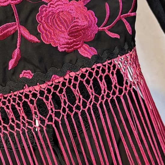 LunaLunera 刺繍のチャレコ ブラック/ピンク - オリジナル フラメンコ