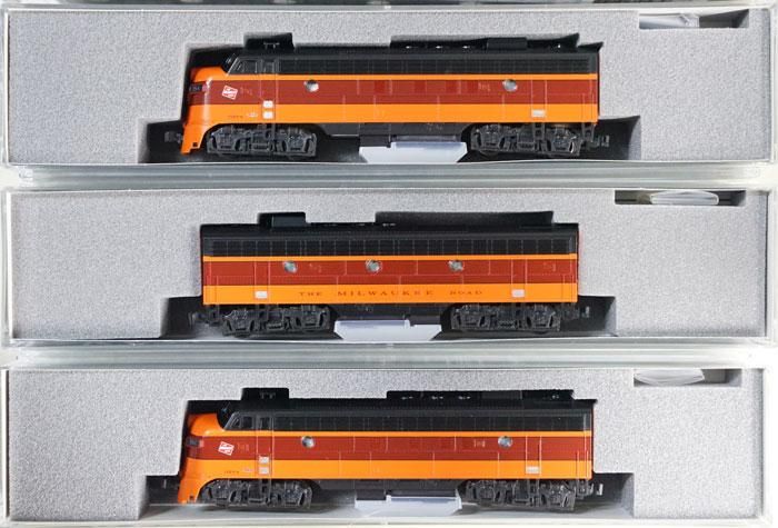 【中古 SA】10755-2+17711-3 KATO EMD FP7A ミルウォーキー・ロード #95A + #95B + #95C -  鉄道模型中古Nゲージ買取 販売 - 国鉄型買取専門店 ひゃっけん堂