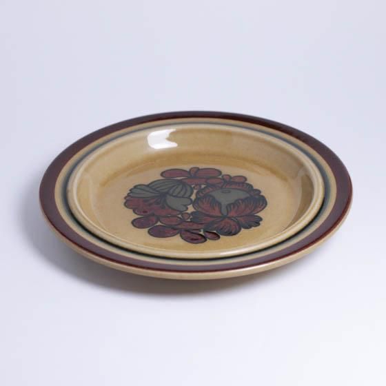 ARABIA otso 17.5cm plate アラビア オッソ 17.5㎝プレート