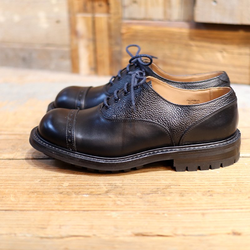 Quilp by Tricker's Two Tone Oxford Black