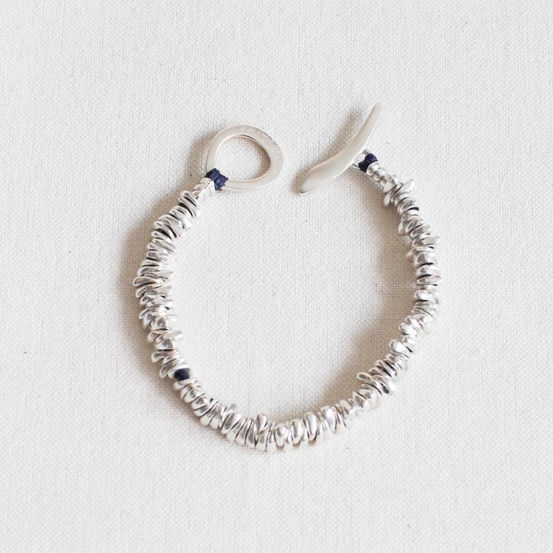 Jill Platner【ジルプラットナー】Birdbone Bracelet Indigo 7.75 inch 