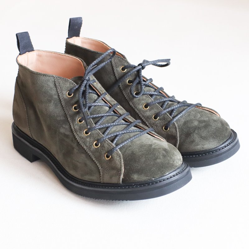 Quilp by Tricker's Monkey Boots 　Earth Suede
