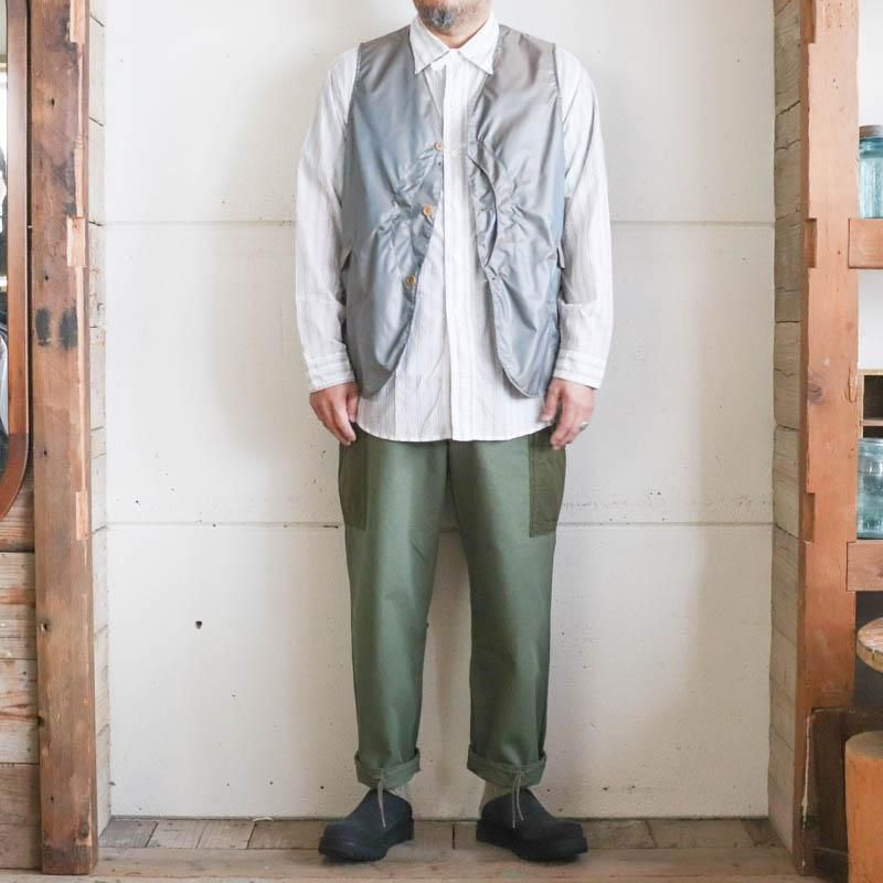 Royal TravelerIridescent Poly Taffeta khaki 
