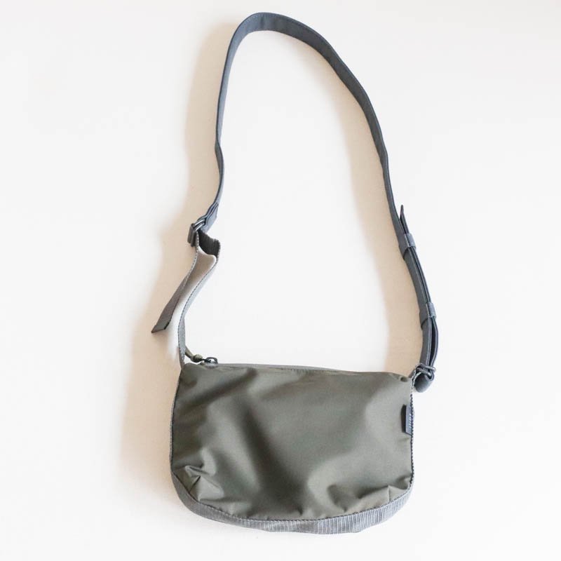 KaILI IREKO POUCH　S　Olive x Gray