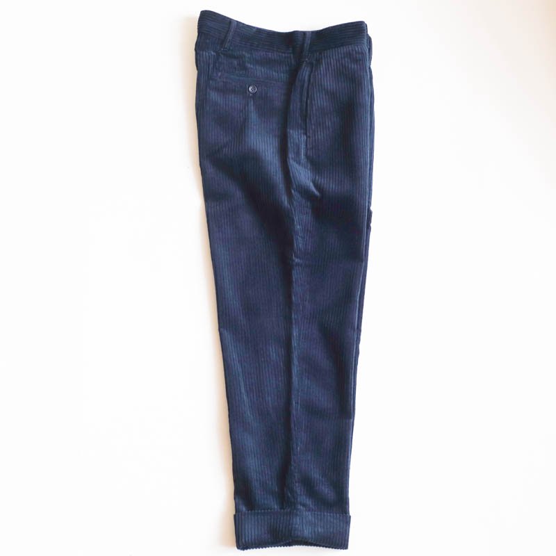 ENGINEERED GARMENTS Andover Pant - Cotton 4.5W Corduroy　Dk.Navy