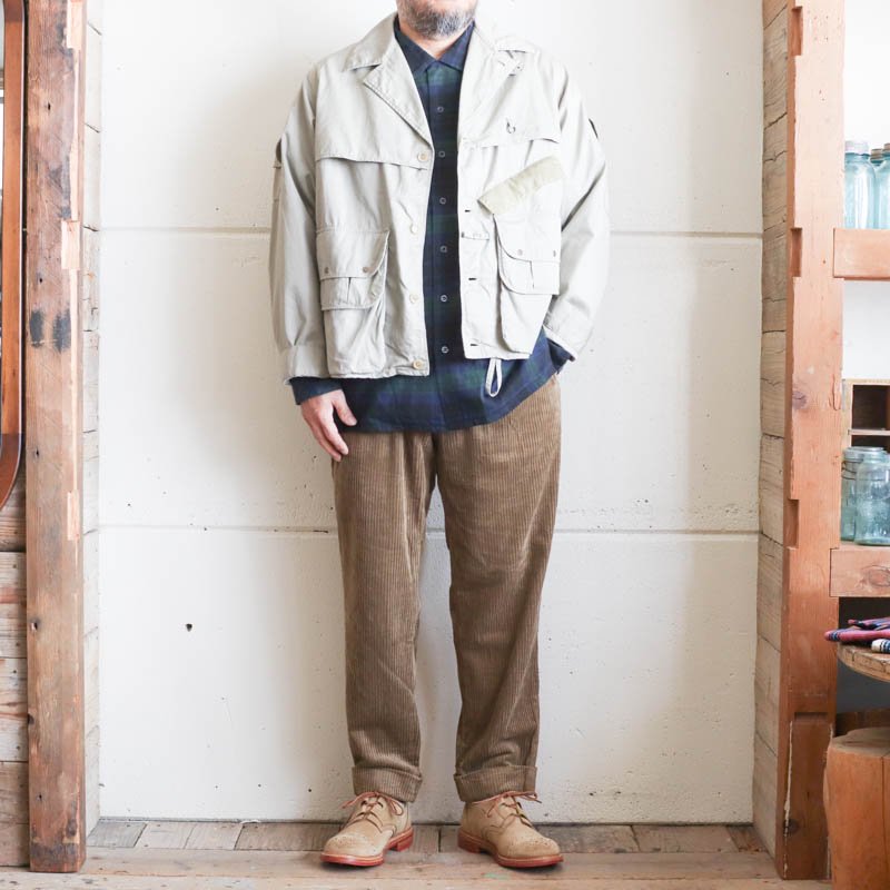 ENGINEERED GARMENTS Andover Pant - Cotton 4.5W Corduroy　Khaki