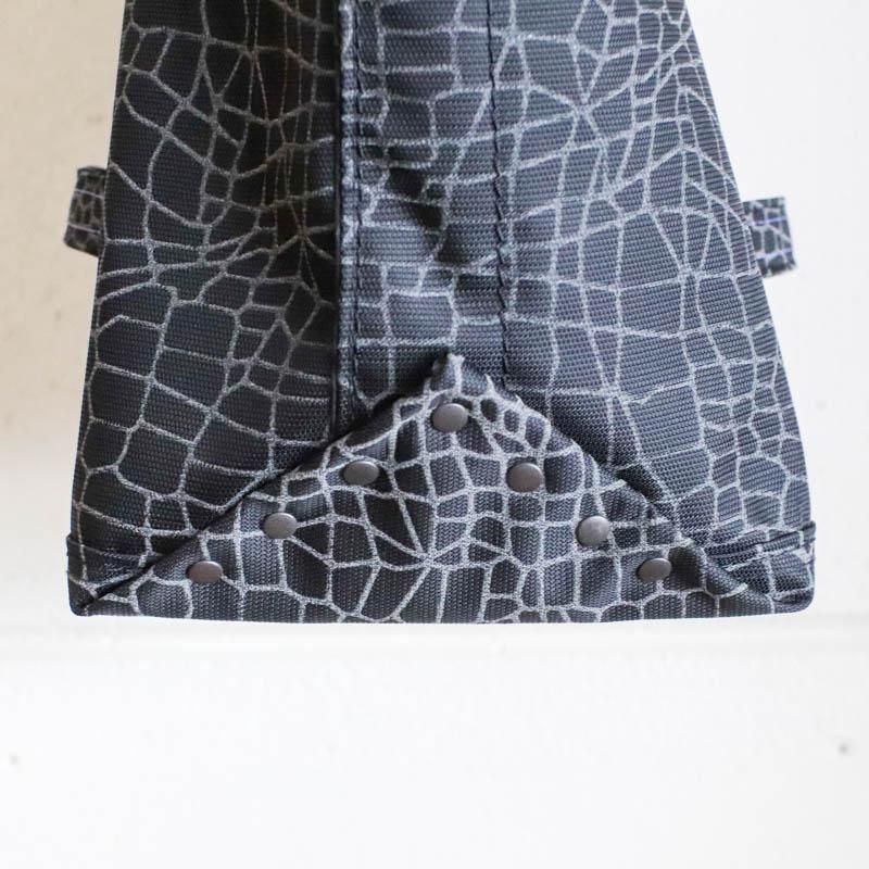 POST O’ALLS×BAGSINPROGRESS spider web POST O'ALLS×BAGSINPROGRESS spider web