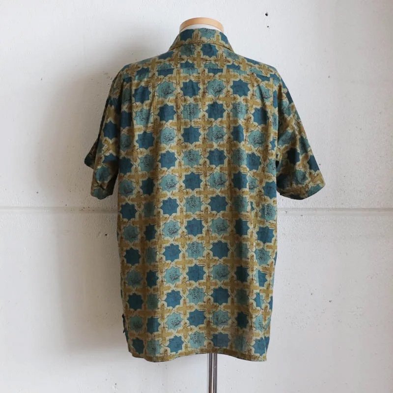 CAMP SHIRTCotton Cross Batik