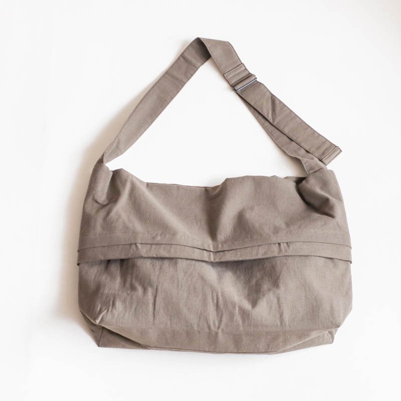 KaILI TRANSFORM BAG　L　Brown