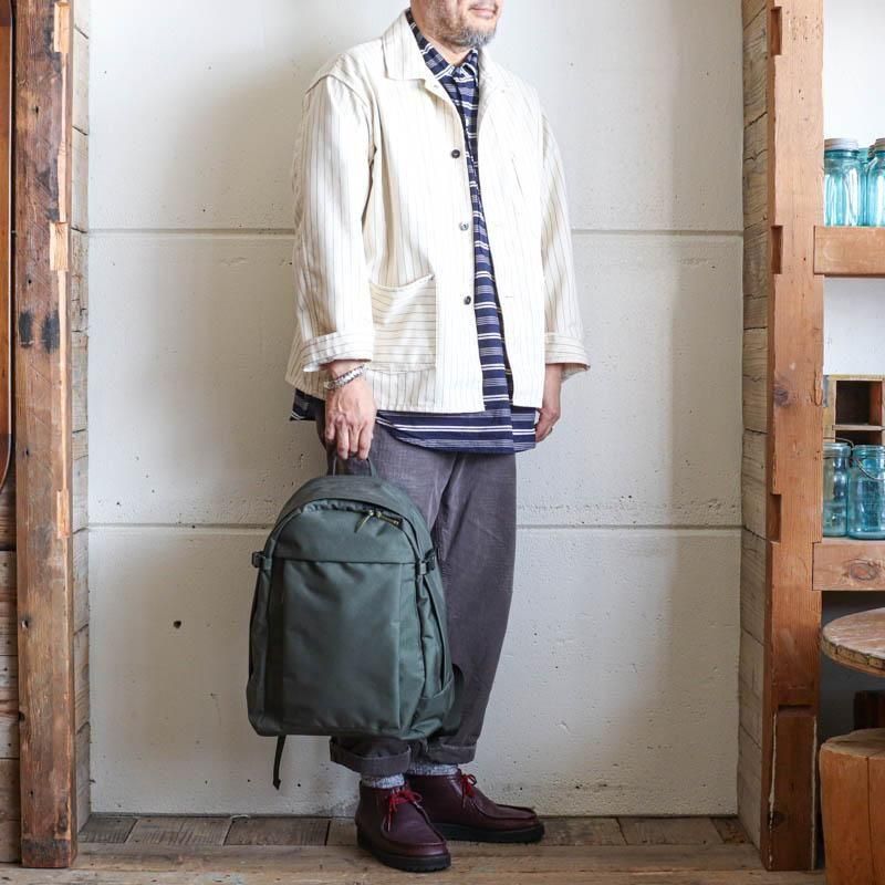 ACTION BACK　Olive