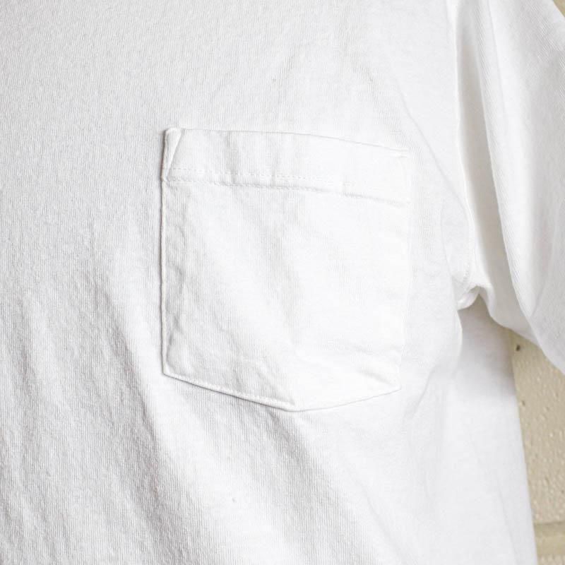 Crew Neck Pocket Tee