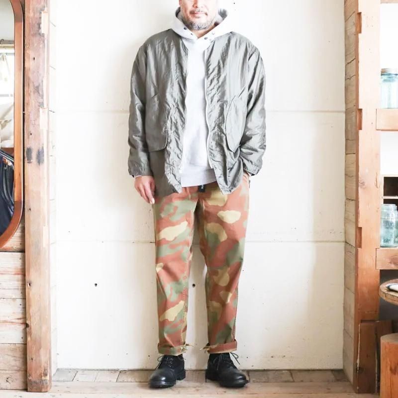 DEE V  　Crinkle Nylon Taffeta　　Olive	


