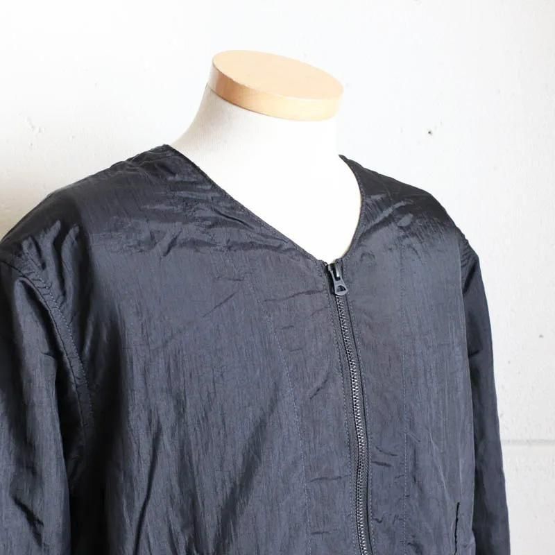 DEE V  　Crinkle Nylon Taffeta　　Black	

