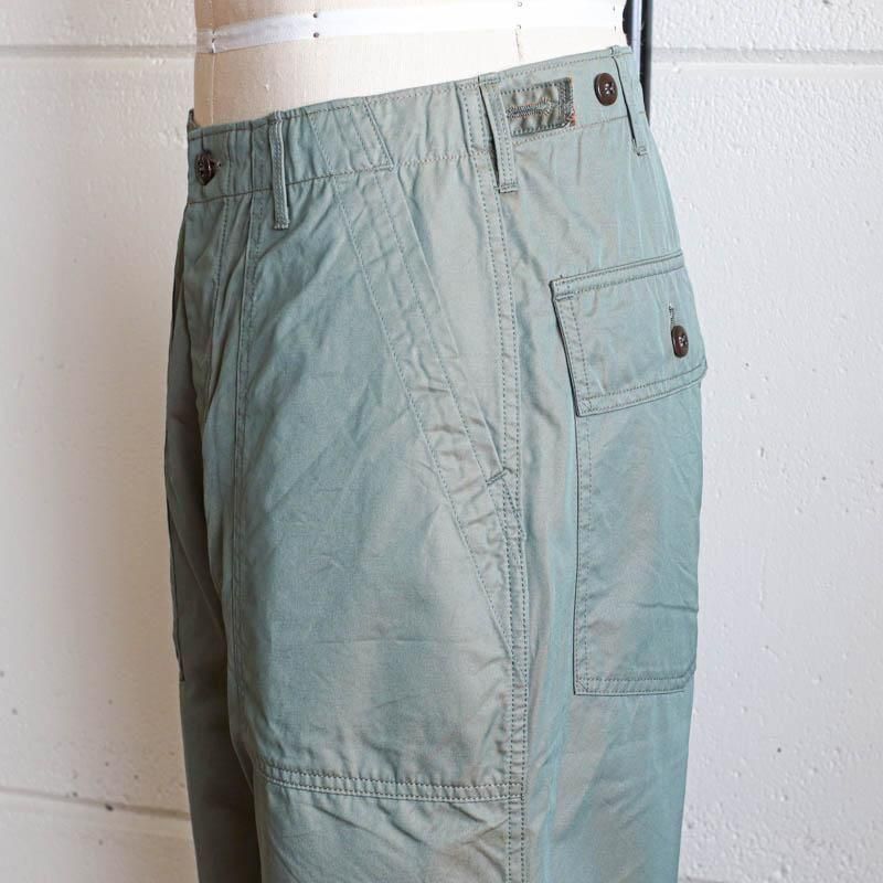 UTILITY SLACKSSage Grey
